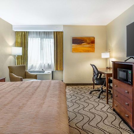 Best Western John Muir Inn Martinez Eksteriør billede